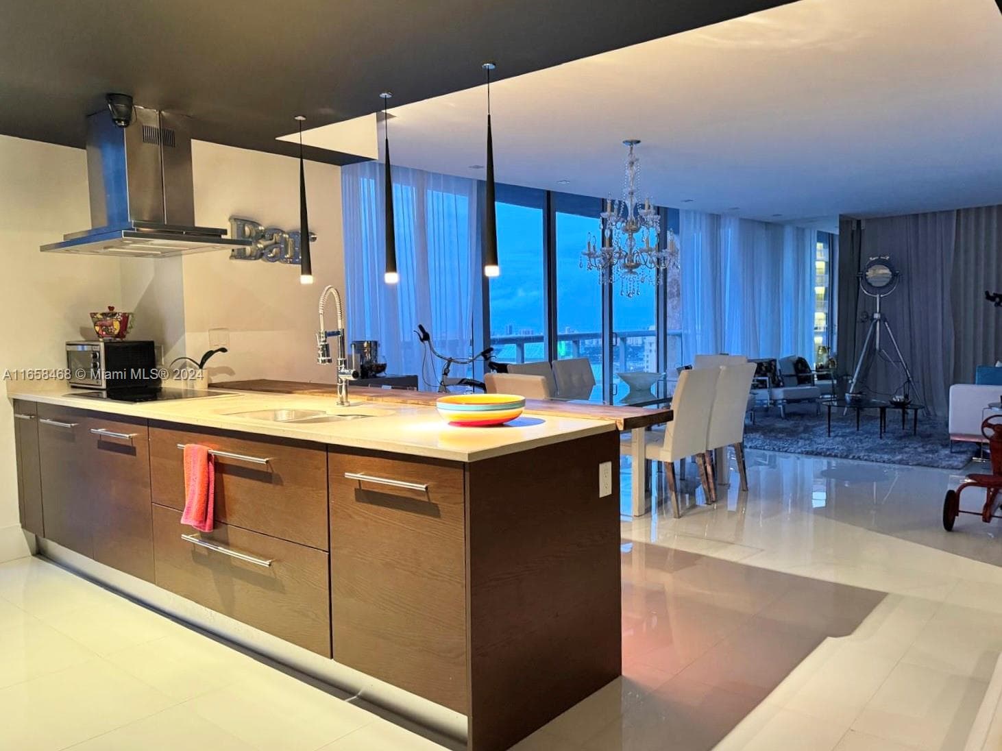 495 Brickell Ave # 4902, Miami FL 33131 — 8