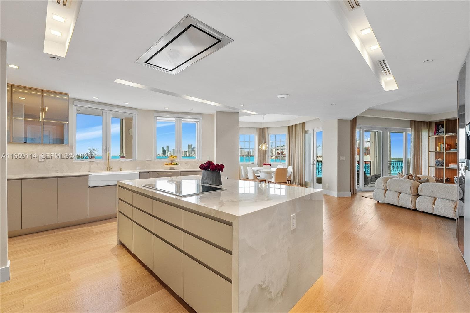 5242 Fisher Island Dr # 5242, Miami Beach FL 33109 — 30