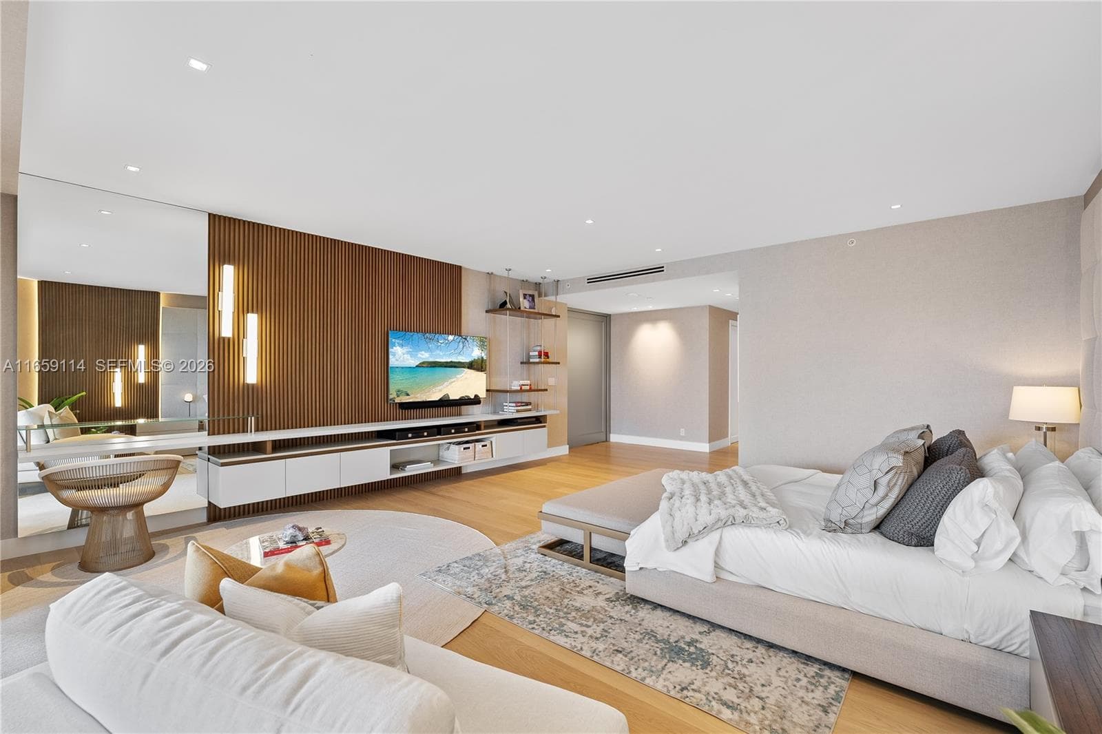 5242 Fisher Island Dr # 5242, Miami Beach FL 33109 — 40