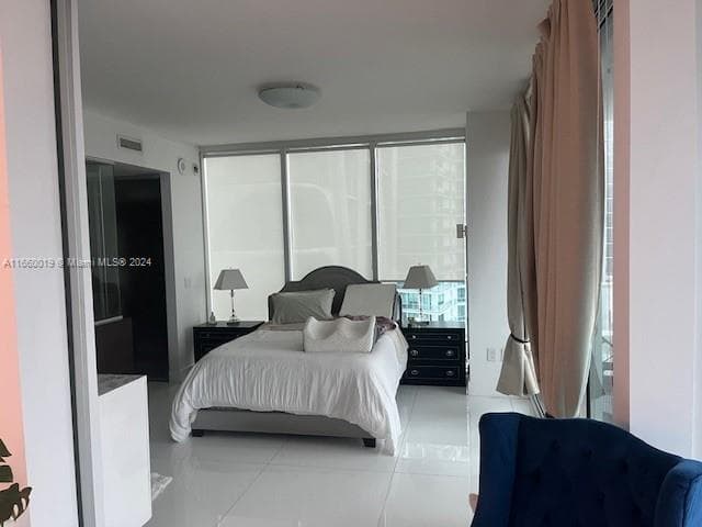 1040 Biscayne Blvd # 2607, Miami FL 33132 — 3