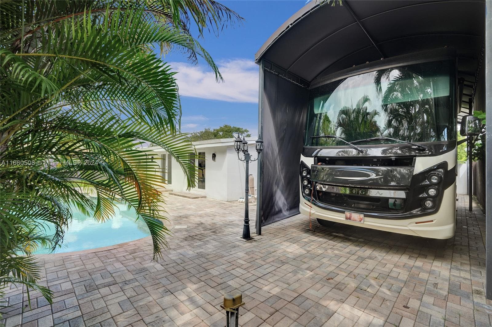 1910 N Hibiscus Dr, North Miami FL 33181 — 42