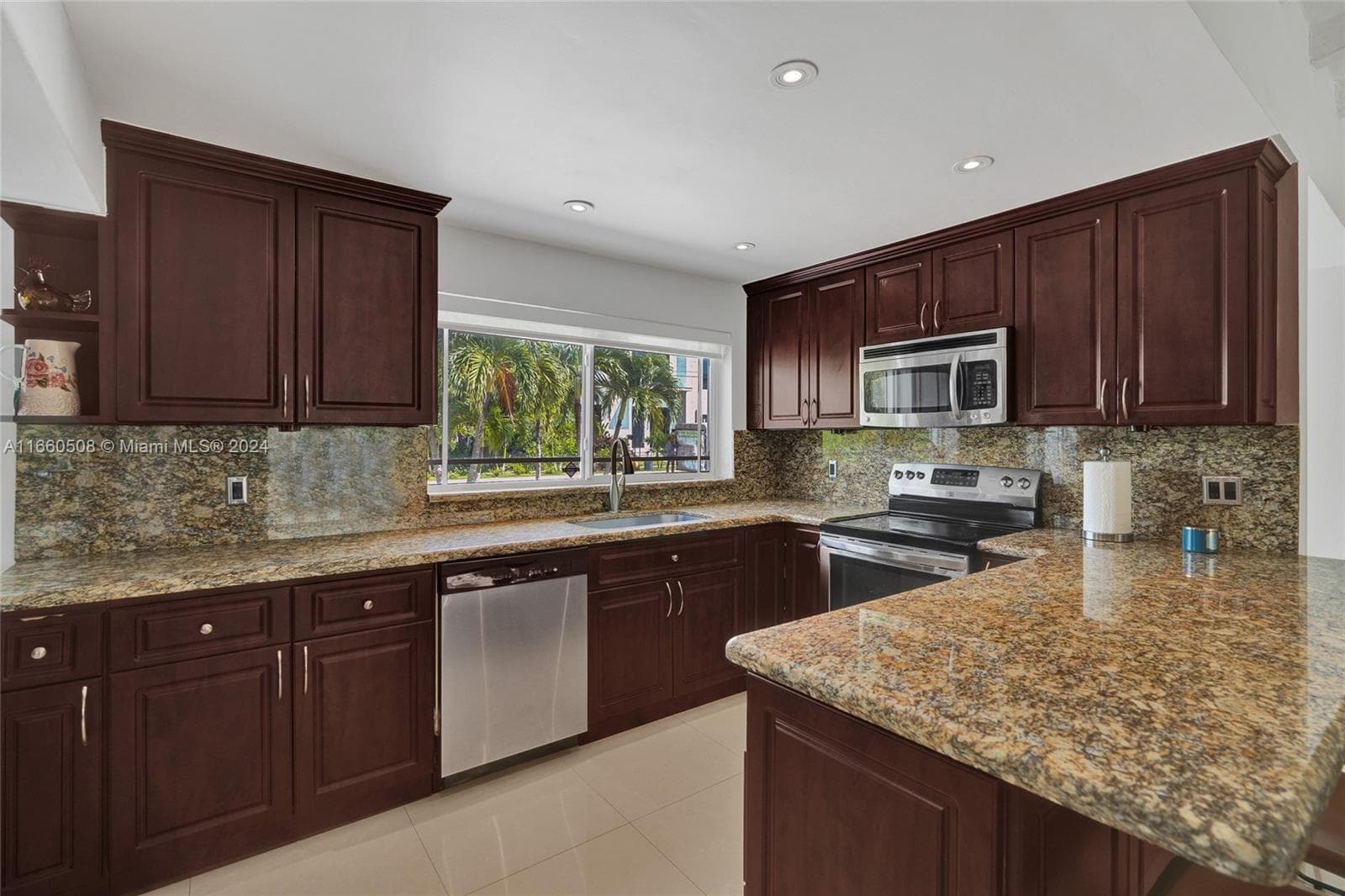 1910 N Hibiscus Dr, North Miami FL 33181 — 12