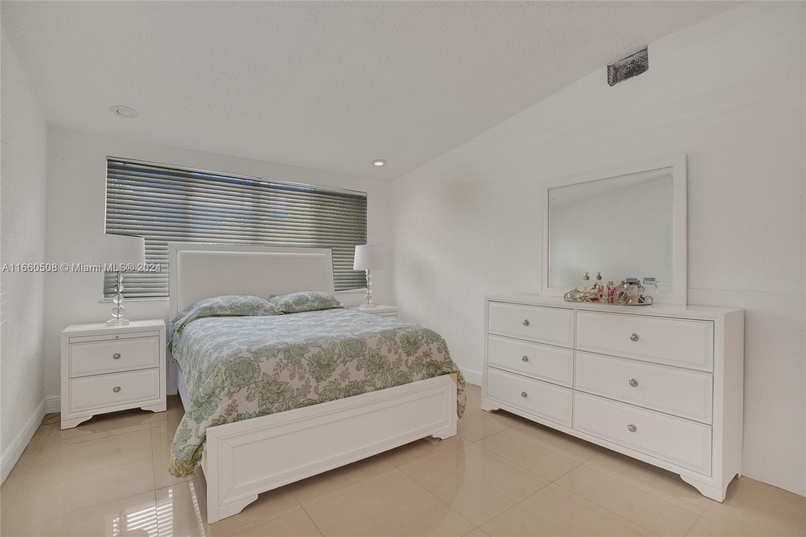 1910 N Hibiscus Dr, North Miami FL 33181 — 22