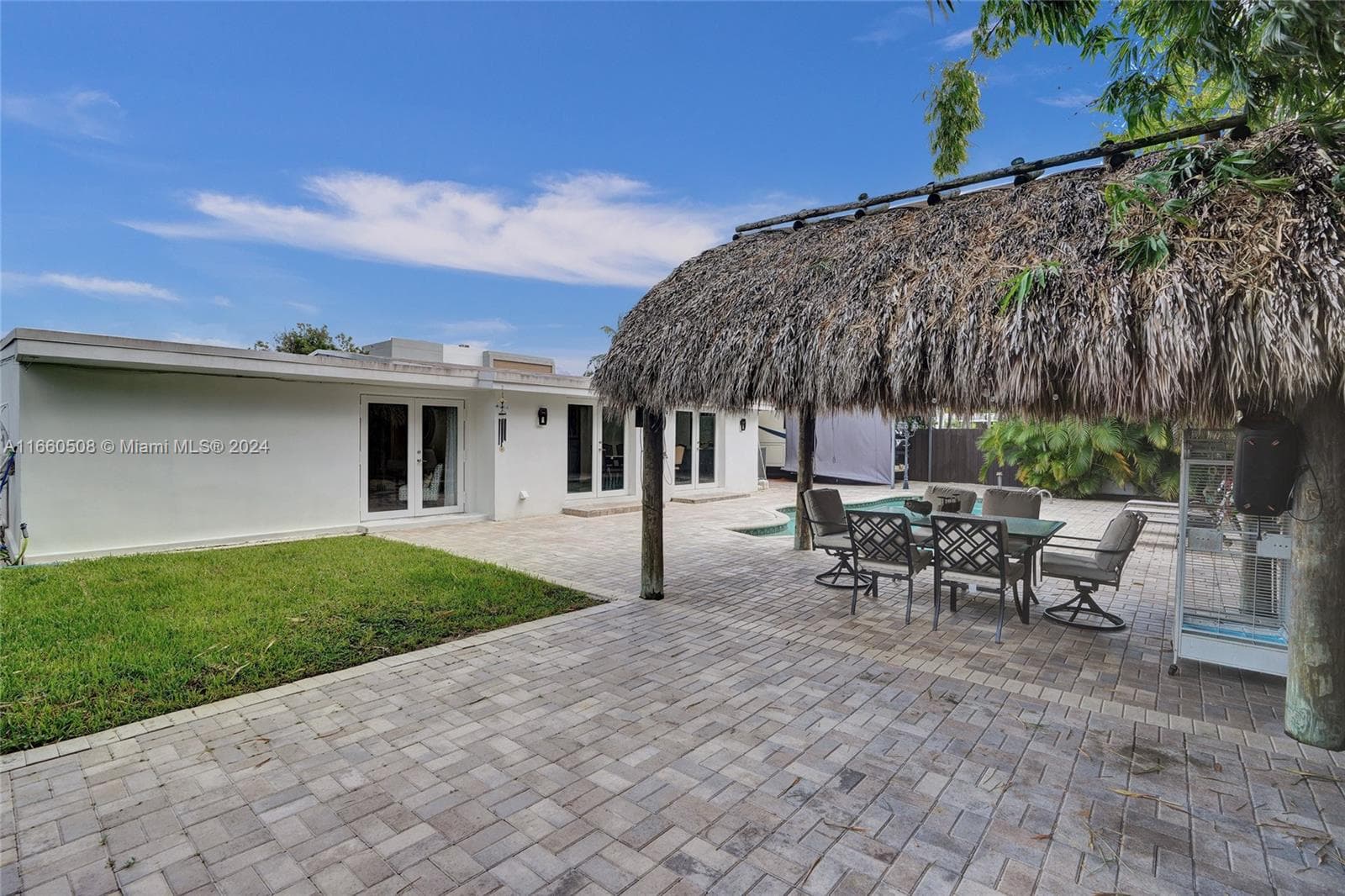 1910 N Hibiscus Dr, North Miami FL 33181 — 44