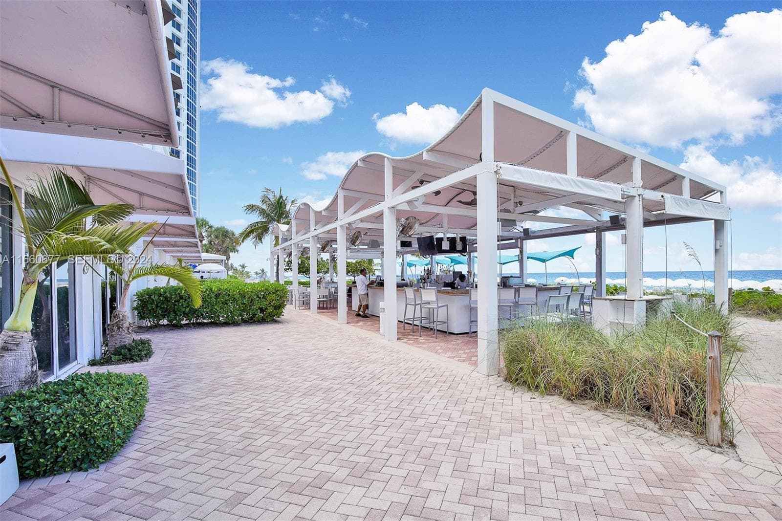 18201 Collins Ave, Sunny Isles Beach FL 33160 — 43