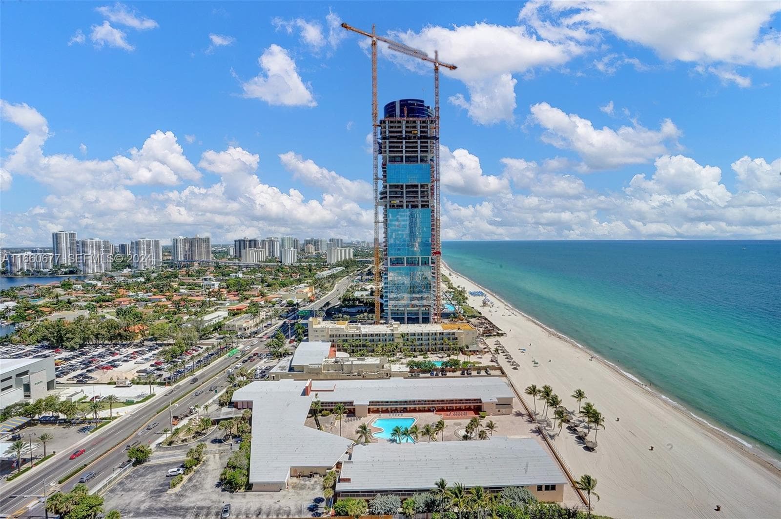 18201 Collins Ave, Sunny Isles Beach FL 33160 — 11