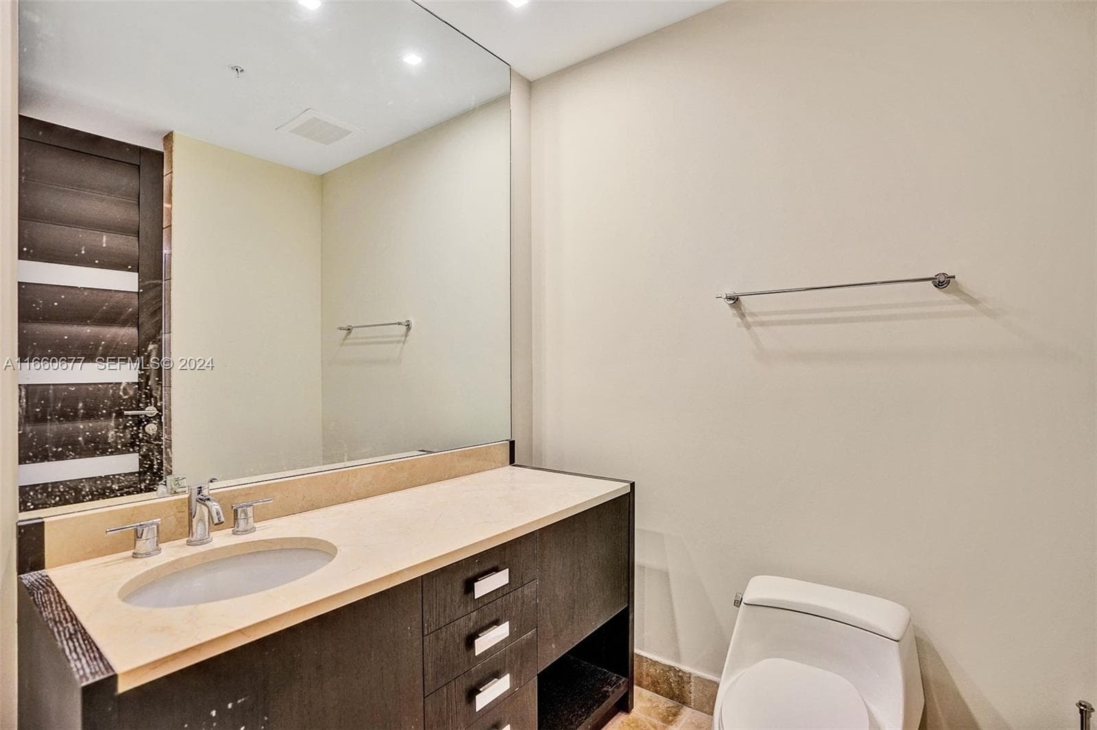 18201 Collins Ave, Sunny Isles Beach FL 33160 — 31