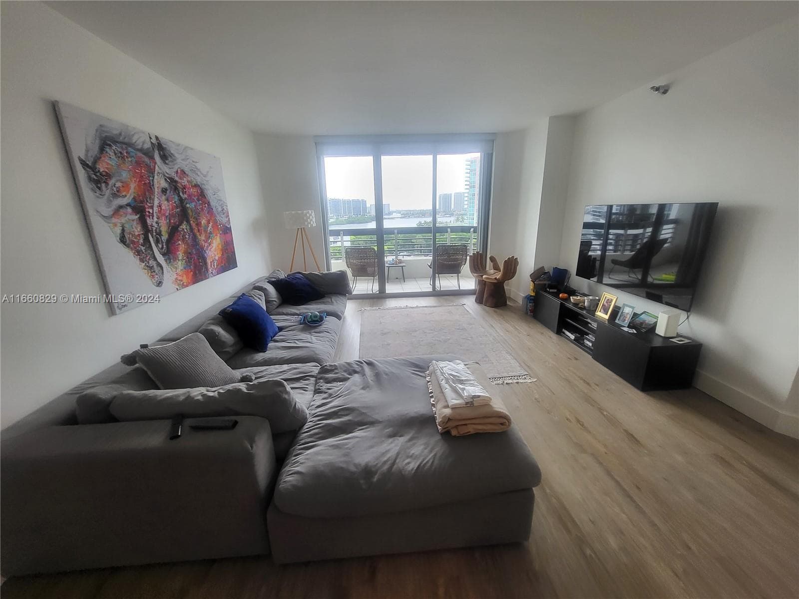 3400 NE 192nd St # 903, Aventura FL 33180 — 4
