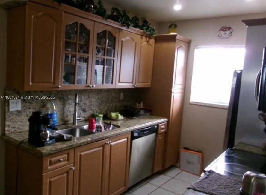 900 SW 84th Ave # 207A, Miami FL 33144 — 3
