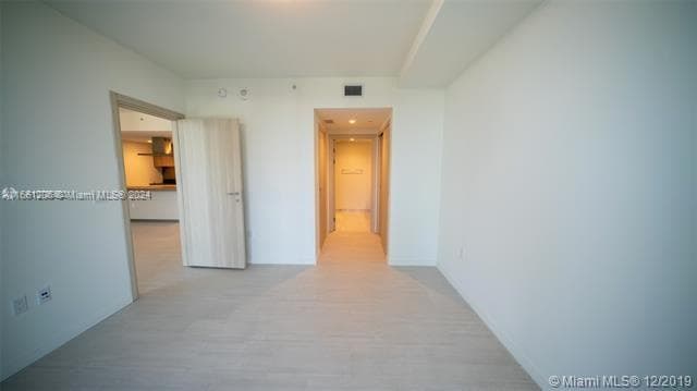 1000 Brickell Plz # 4905, Miami FL 33131 — 13