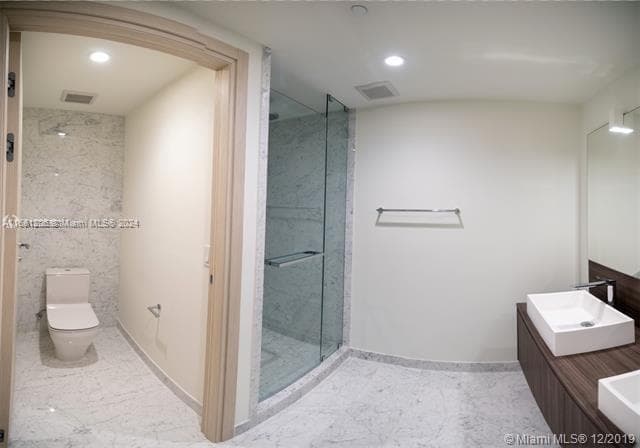 1000 Brickell Plz # 4905, Miami FL 33131 — 15