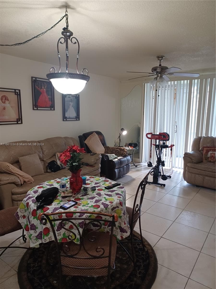 3030 Marcos Dr # T304, Aventura FL 33160 — 9