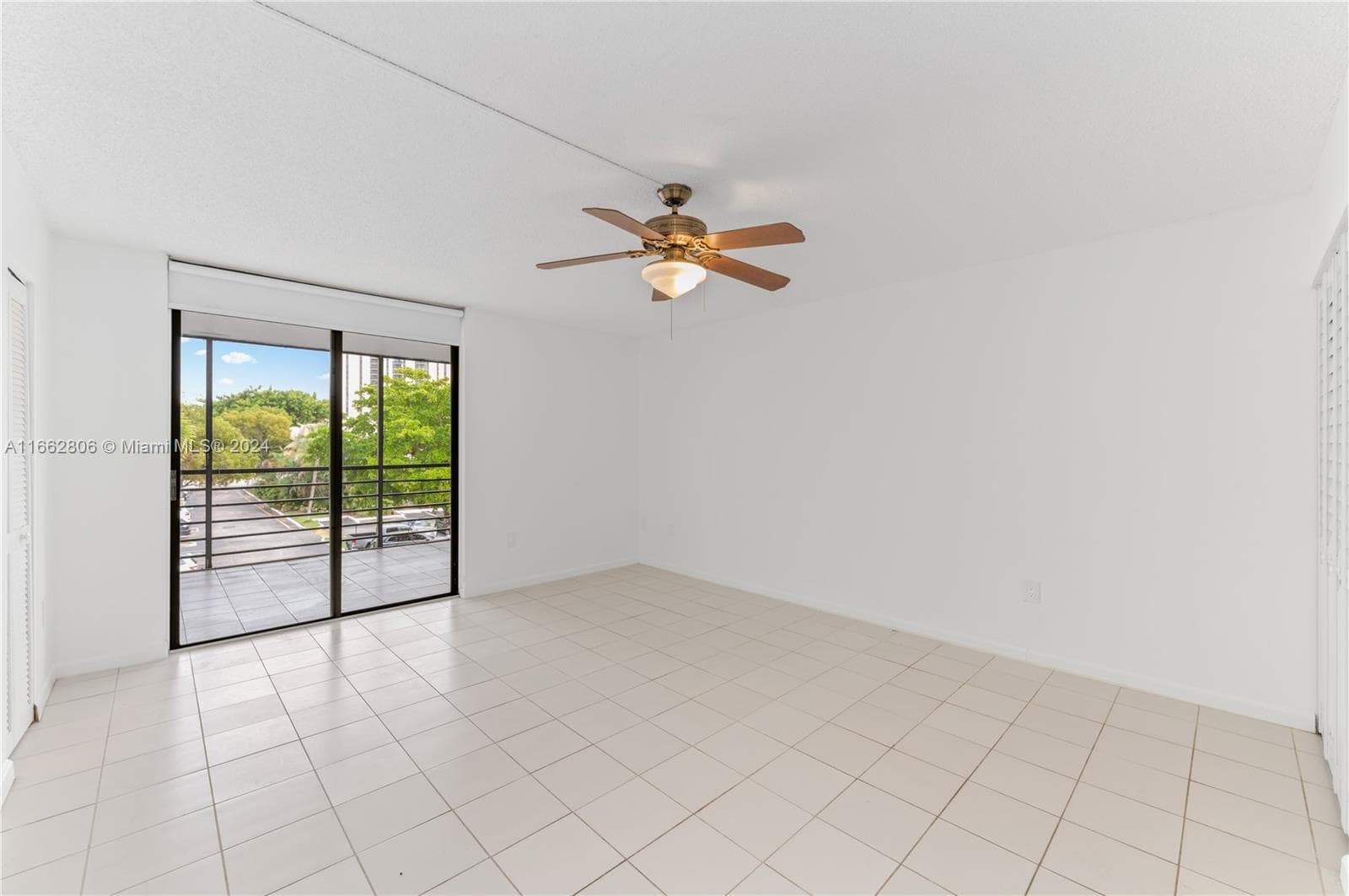 20301 NE 30th Ave # 5, Aventura FL 33180 — 13