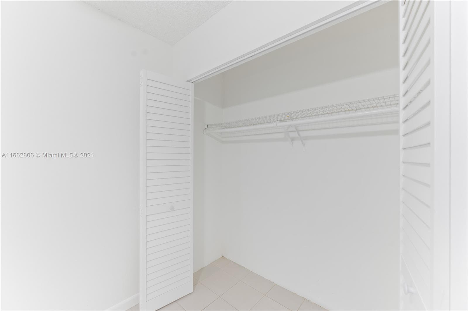 20301 NE 30th Ave # 5, Aventura FL 33180 — 12