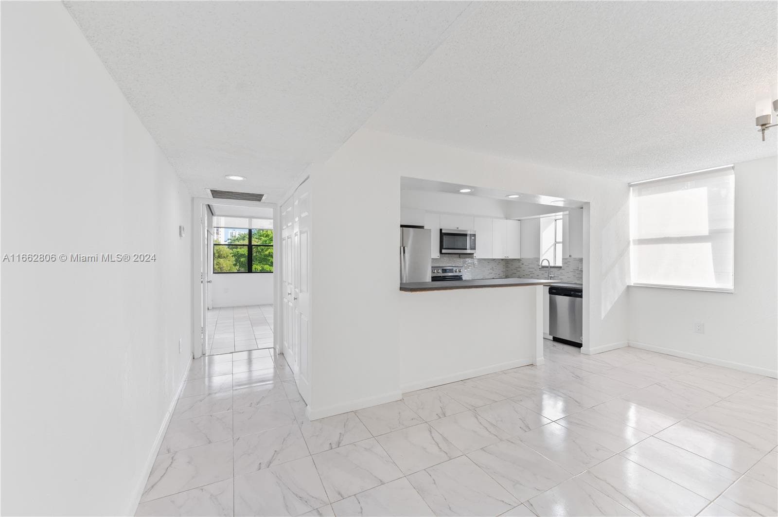 20301 NE 30th Ave # 5, Aventura FL 33180 — 7