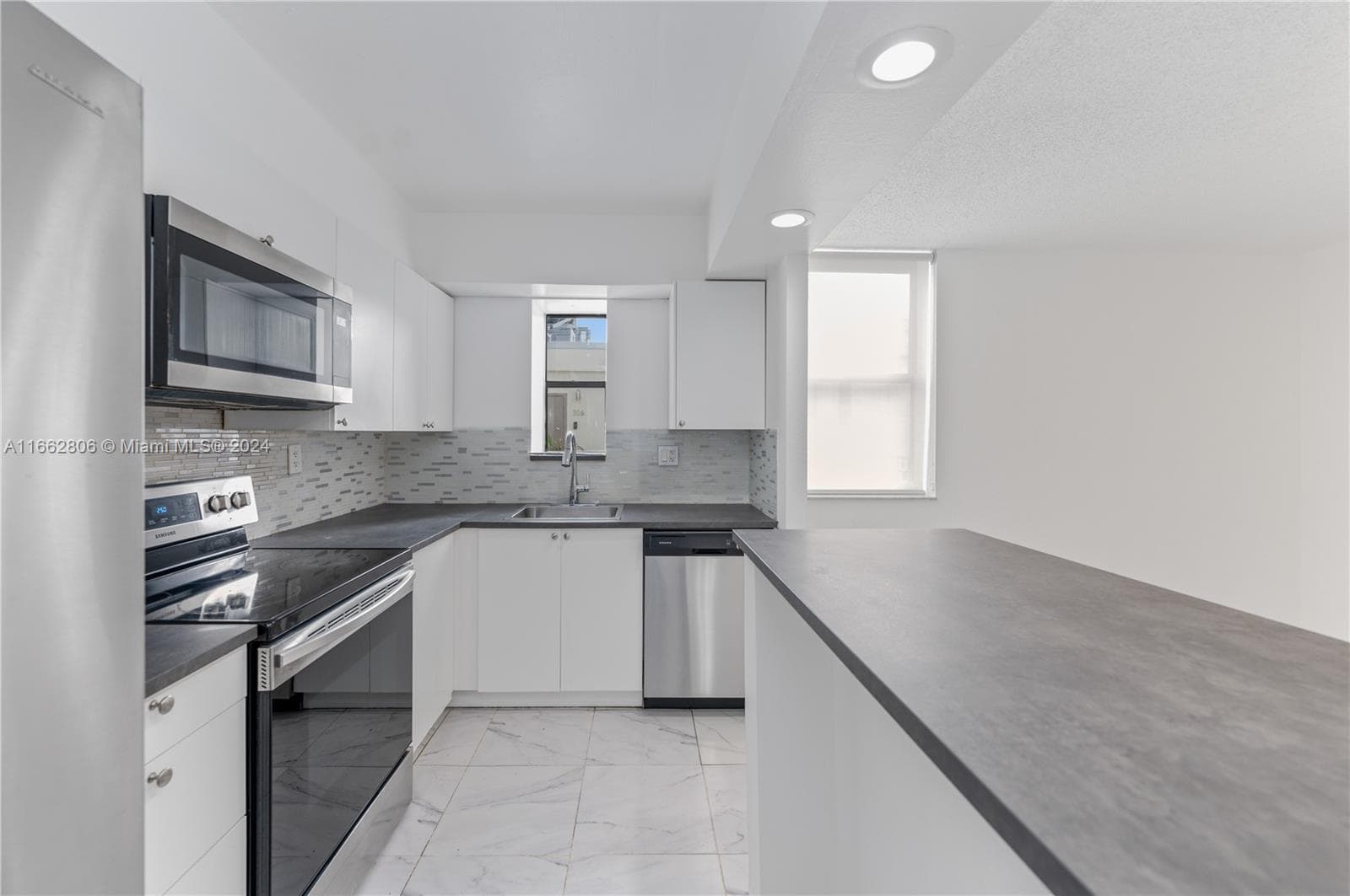 20301 NE 30th Ave # 5, Aventura FL 33180 — 5