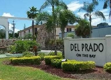 18061 Biscayne Blvd # 702, Aventura FL 33160 — 1