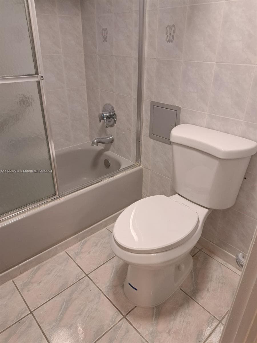 18061 Biscayne Blvd # 702, Aventura FL 33160 — 11