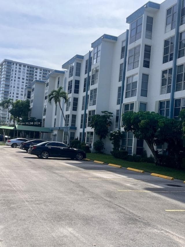 17570 Atlantic Blvd # 401, Sunny Isles Beach FL 33160 — 4