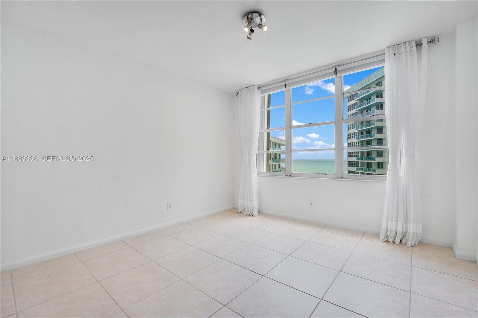 5151 Collins Ave # 925, Miami Beach FL 33140 — 13
