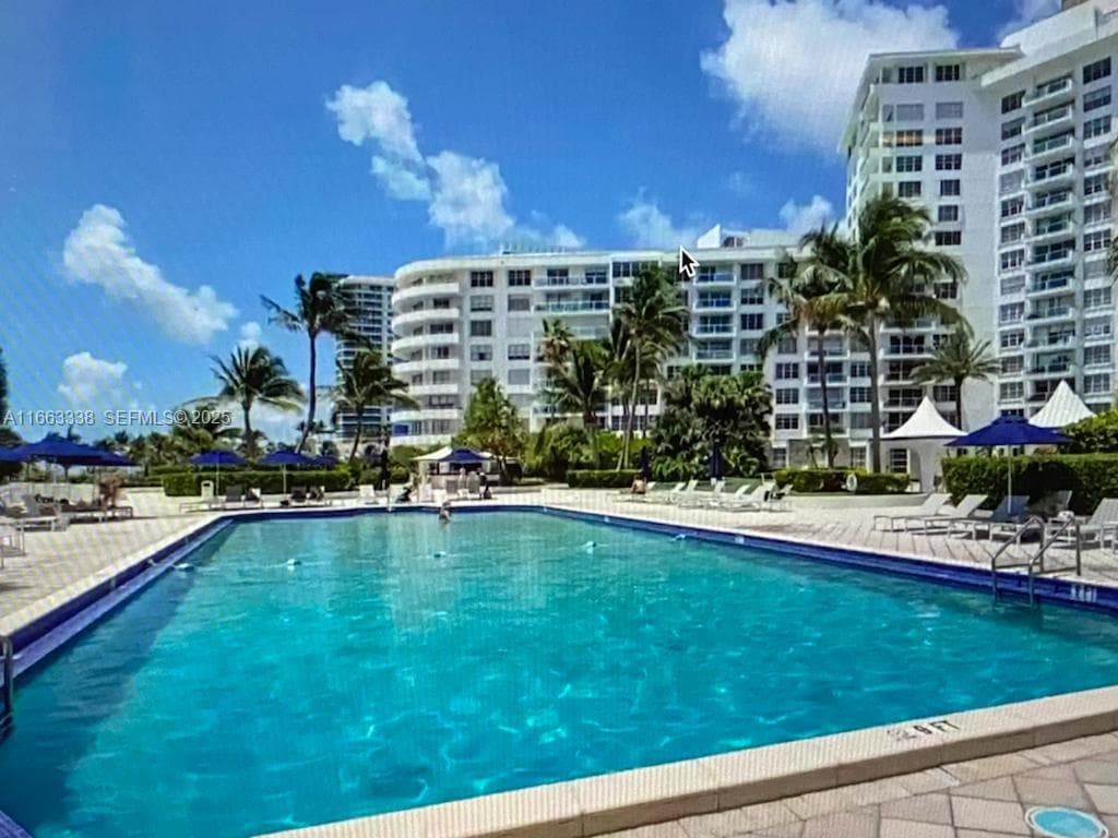 5151 Collins Ave # 925, Miami Beach FL 33140 — 3