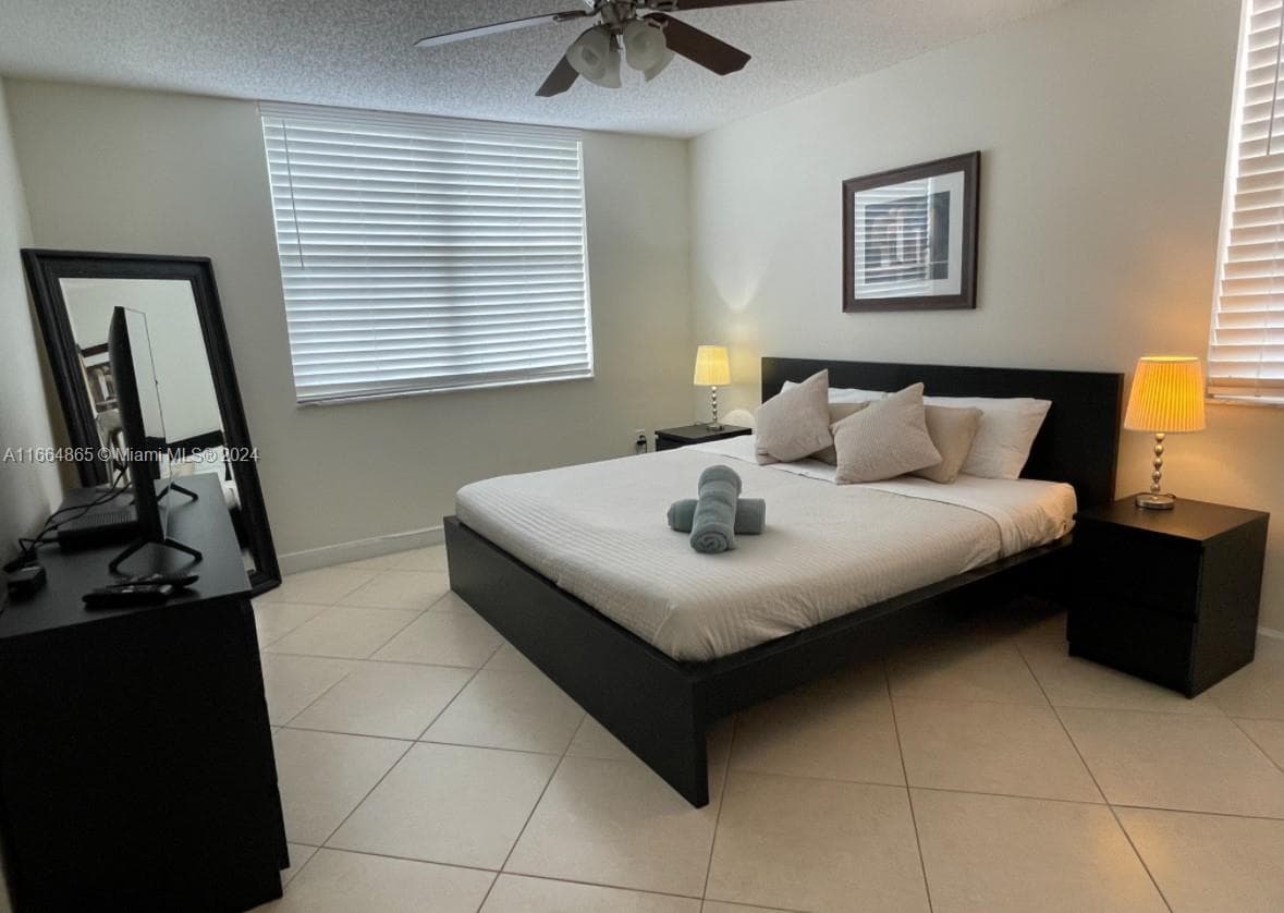 19601 E Country Club Dr # 7501, Aventura FL 33180 — 16