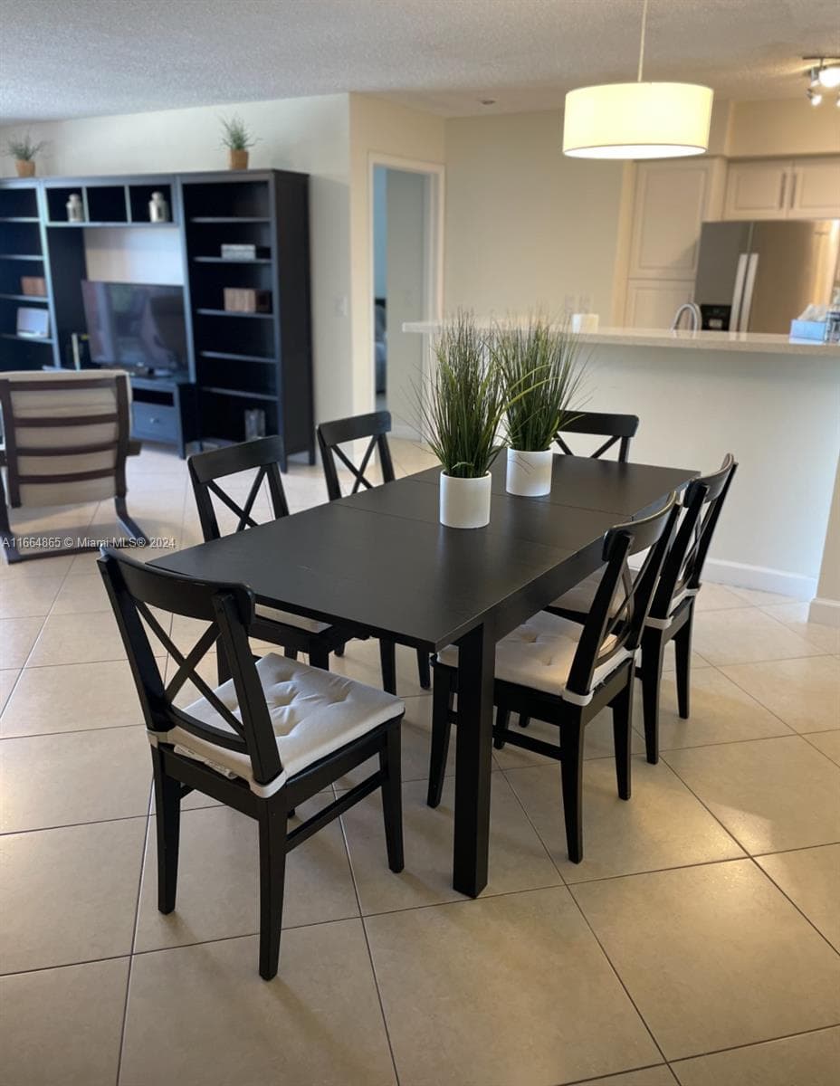 19601 E Country Club Dr # 7501, Aventura FL 33180 — 8