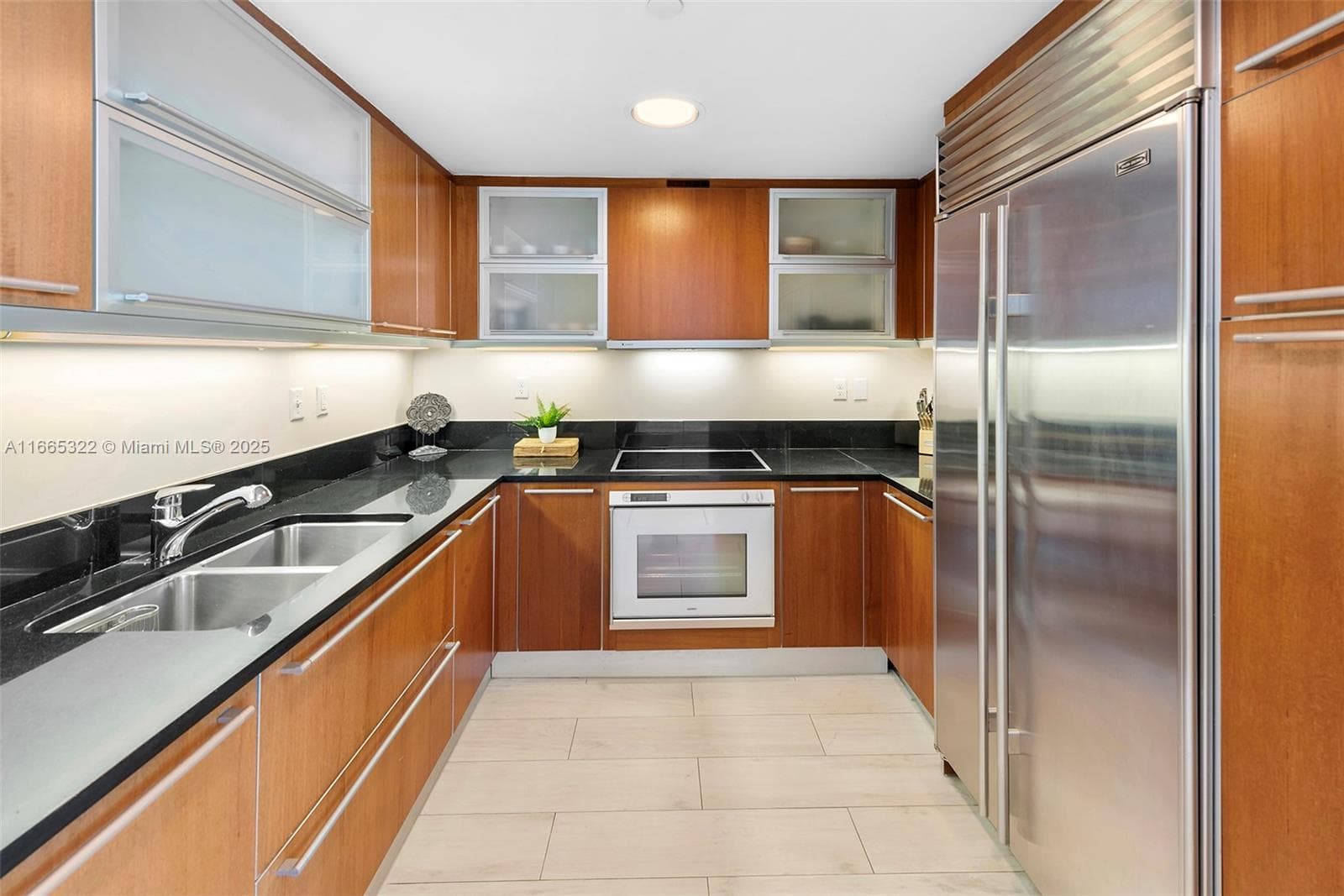101 20th St # 2604, Miami Beach FL 33139 — 12