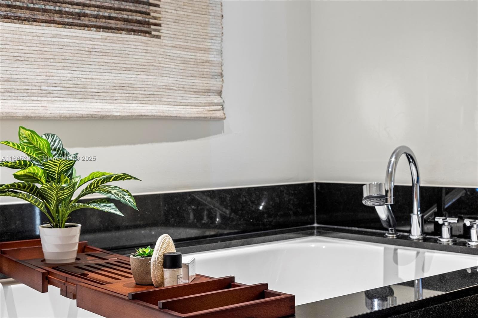 101 20th St # 2604, Miami Beach FL 33139 — 21