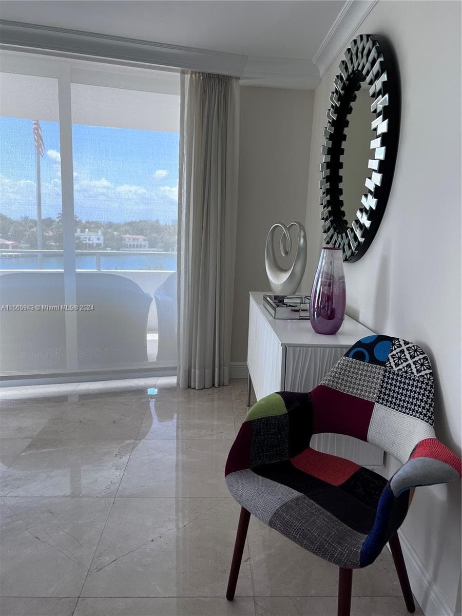 5161 Collins Ave # 505, Miami Beach FL 33140 — 17