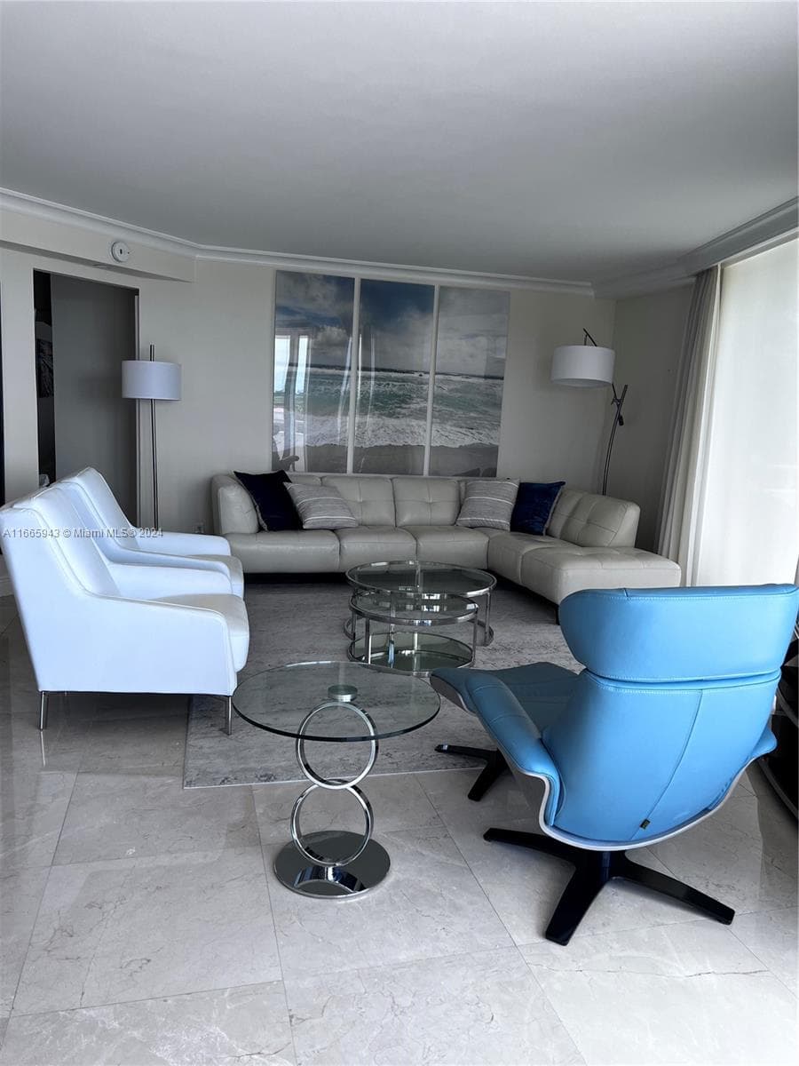 5161 Collins Ave # 505, Miami Beach FL 33140 — 18