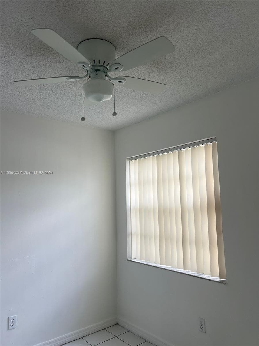 435 NE 210th Cir Ter # 23, Miami FL 33179 — 9