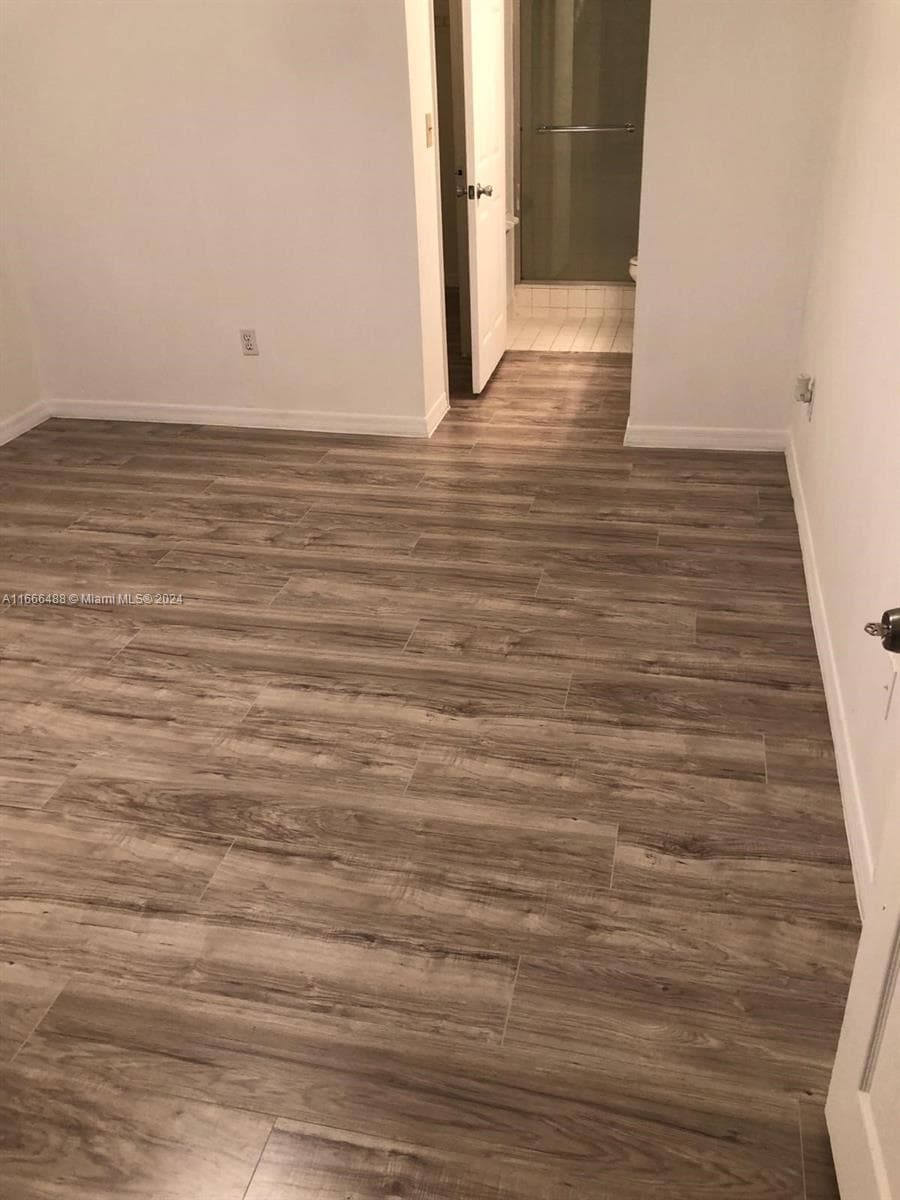 435 NE 210th Cir Ter # 23, Miami FL 33179 — 11