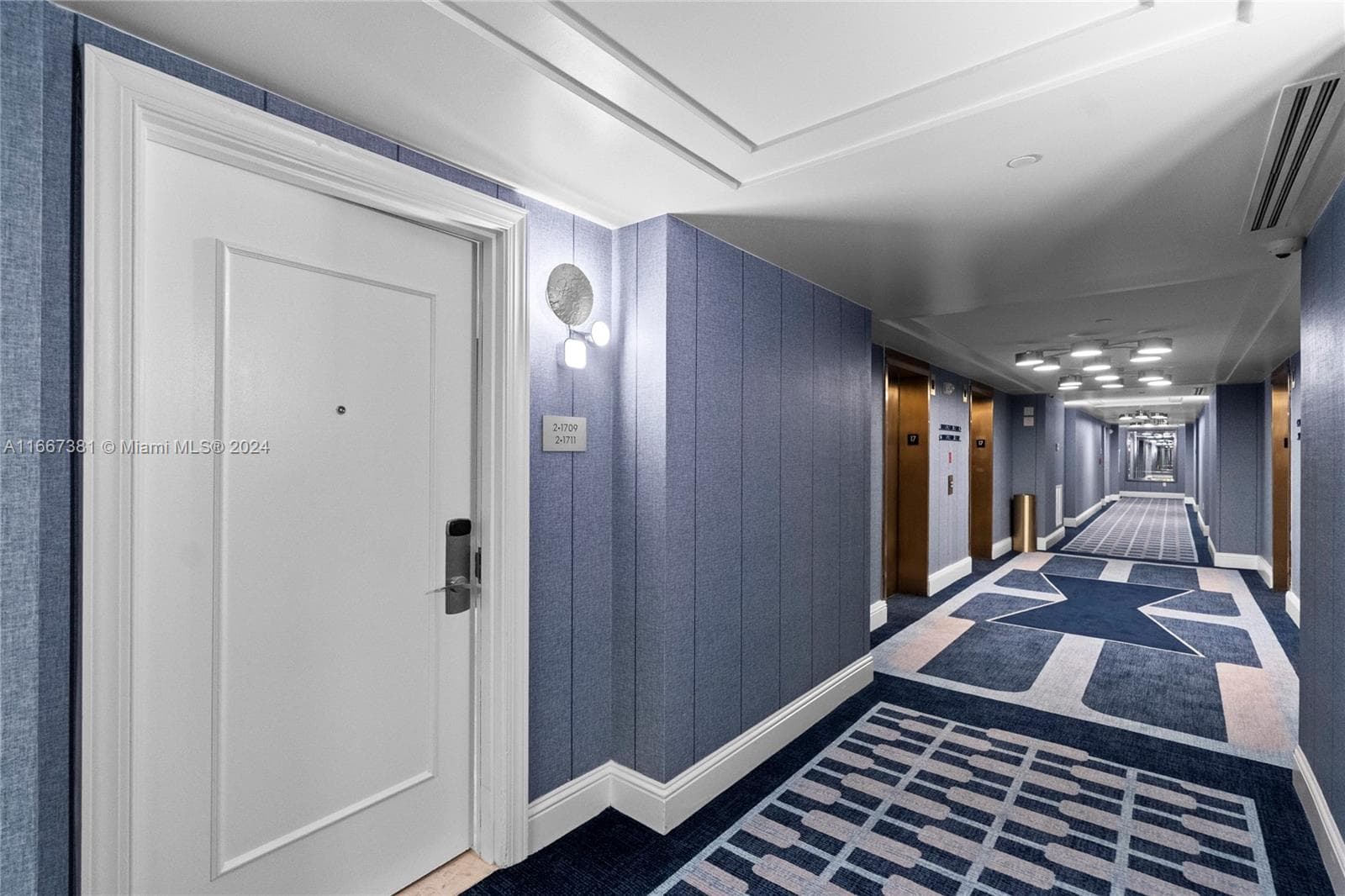 4401 Collins Ave # 1709, Miami Beach FL 33140 — 26