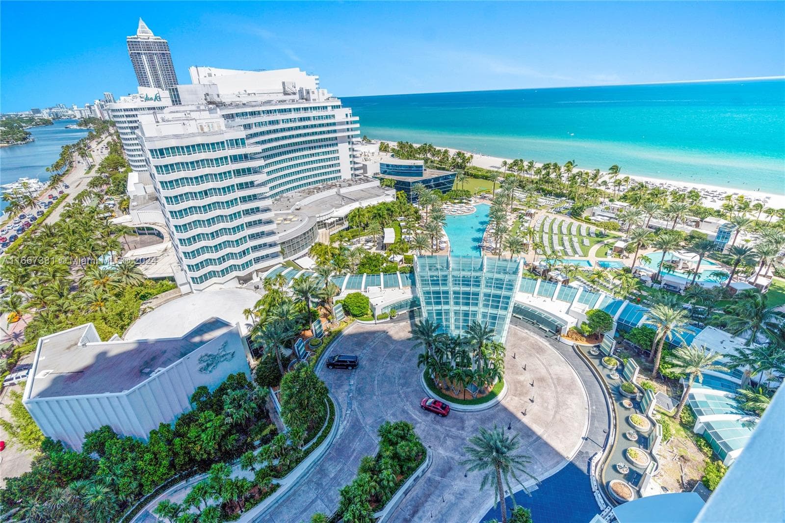 4401 Collins Ave # 1709, Miami Beach FL 33140 — 4