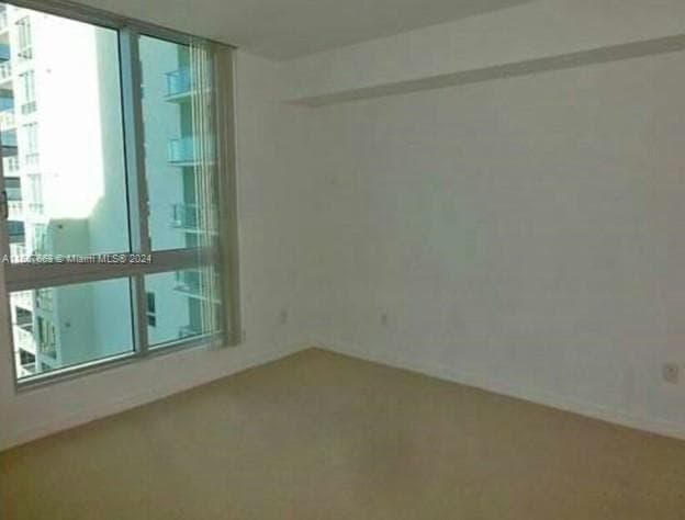 300 S Biscayne Blvd # 1703, Miami FL 33131 — 16