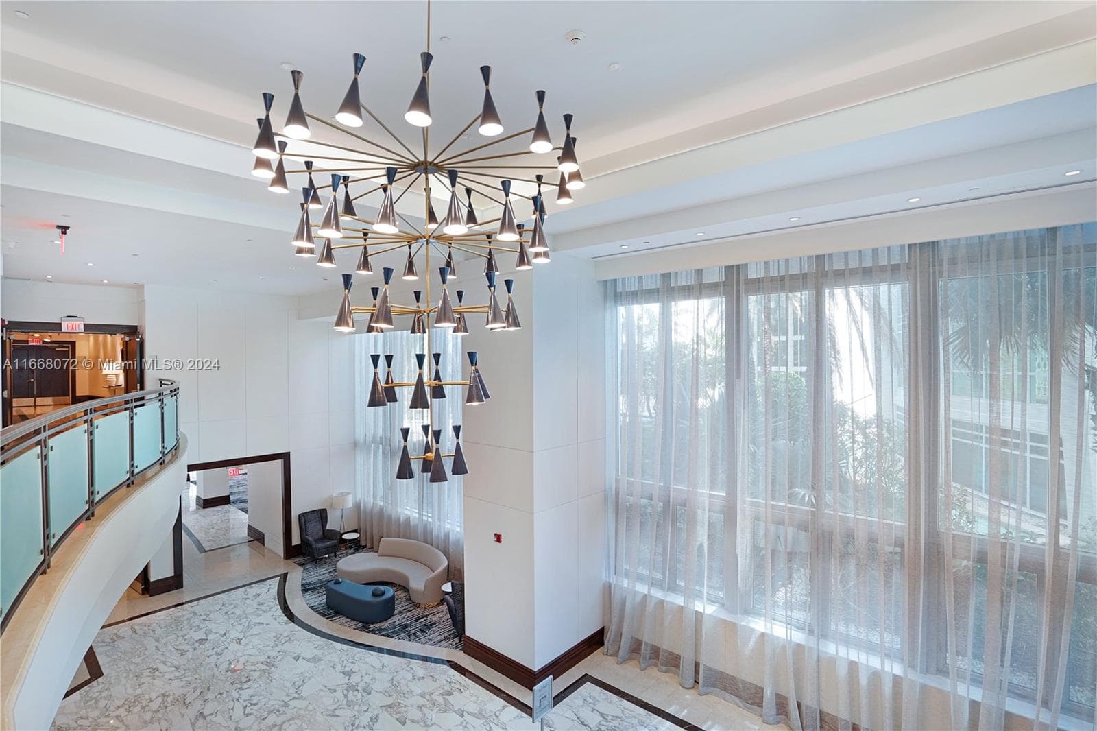 4391 Collins Ave # 1501, Miami Beach FL 33140 — 6