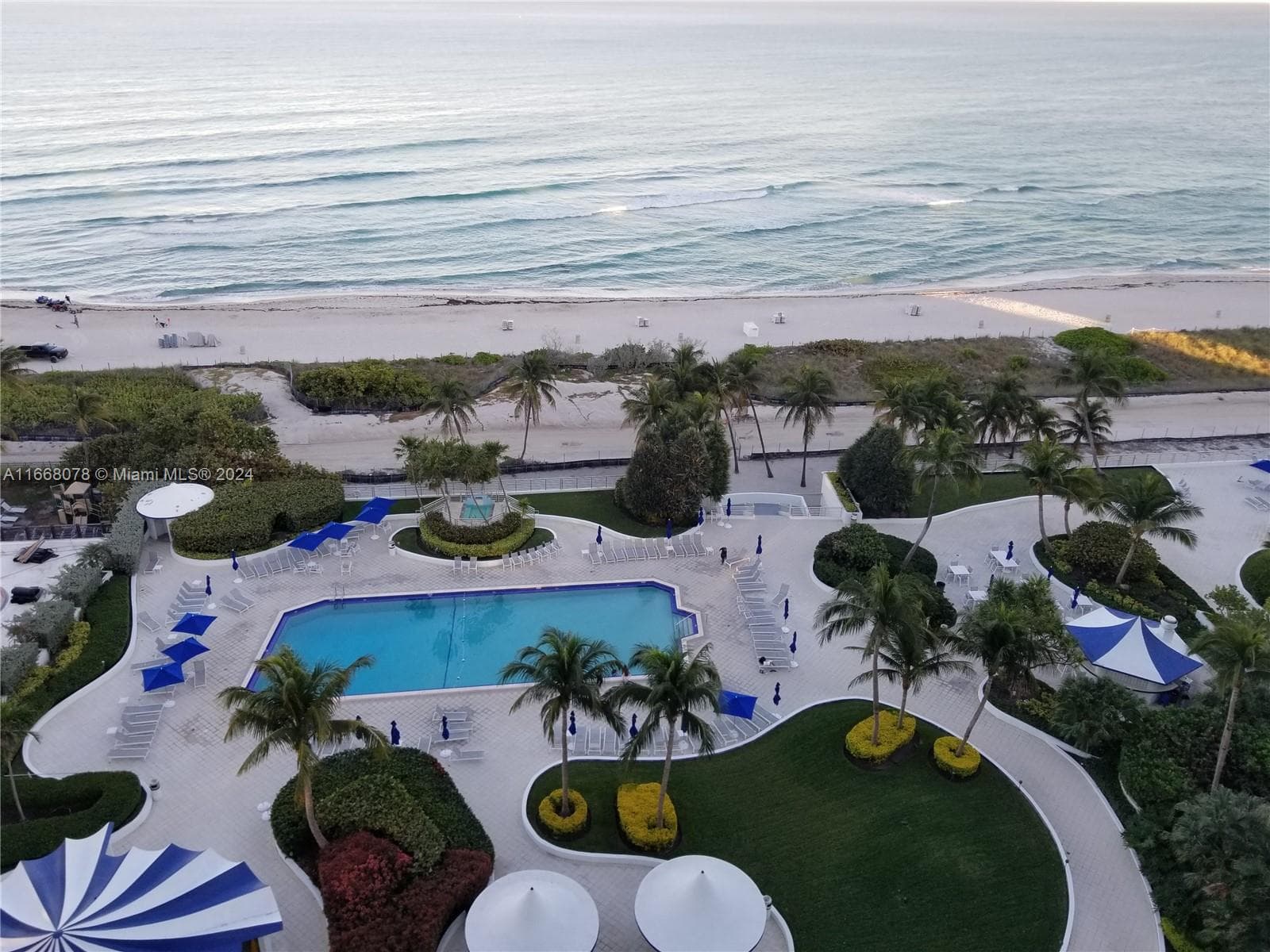 5161 Collins Ave # 1715, Miami Beach FL 33140 — 3