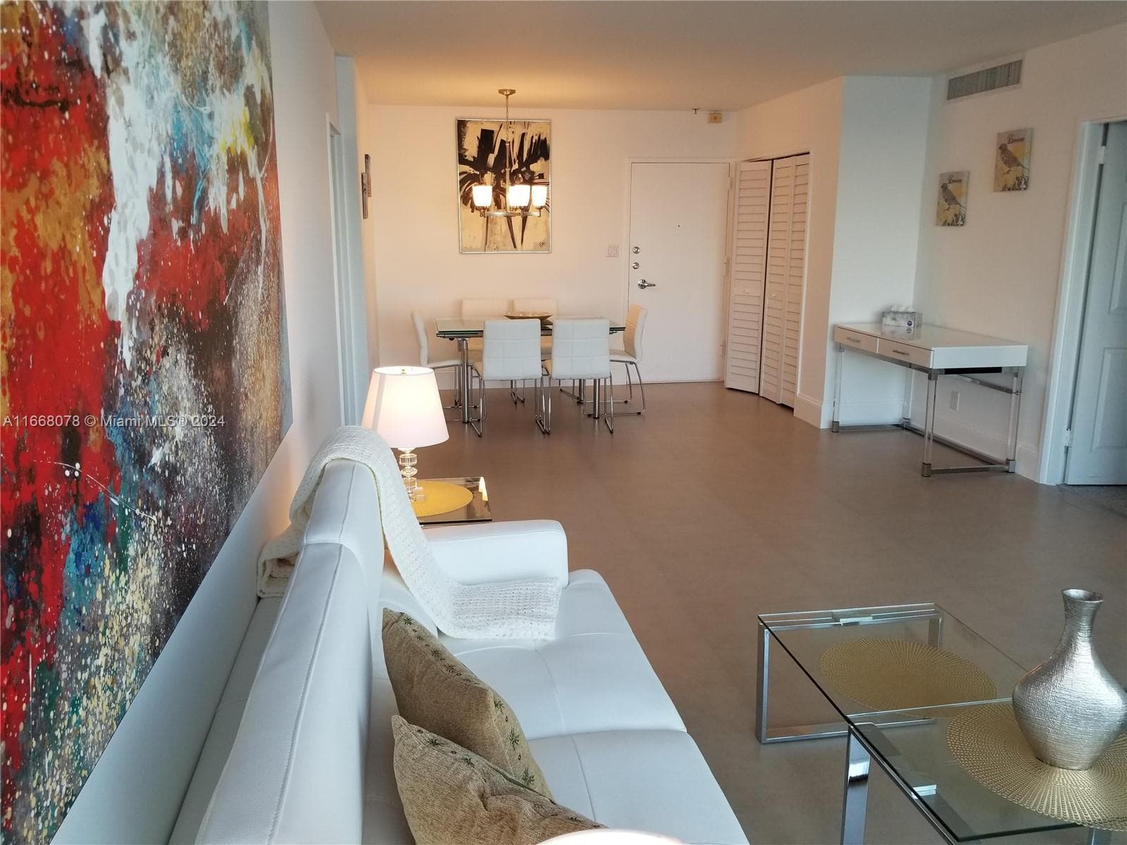 5161 Collins Ave # 1715, Miami Beach FL 33140 — 5