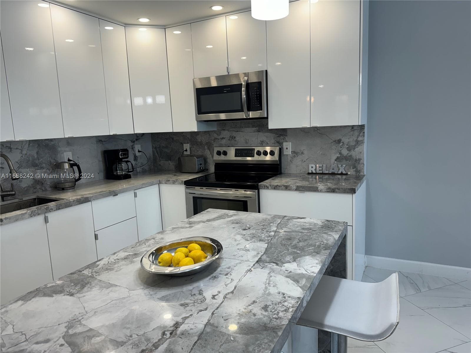 19370 Collins Ave # 1208, Sunny Isles Beach FL 33160 — 3