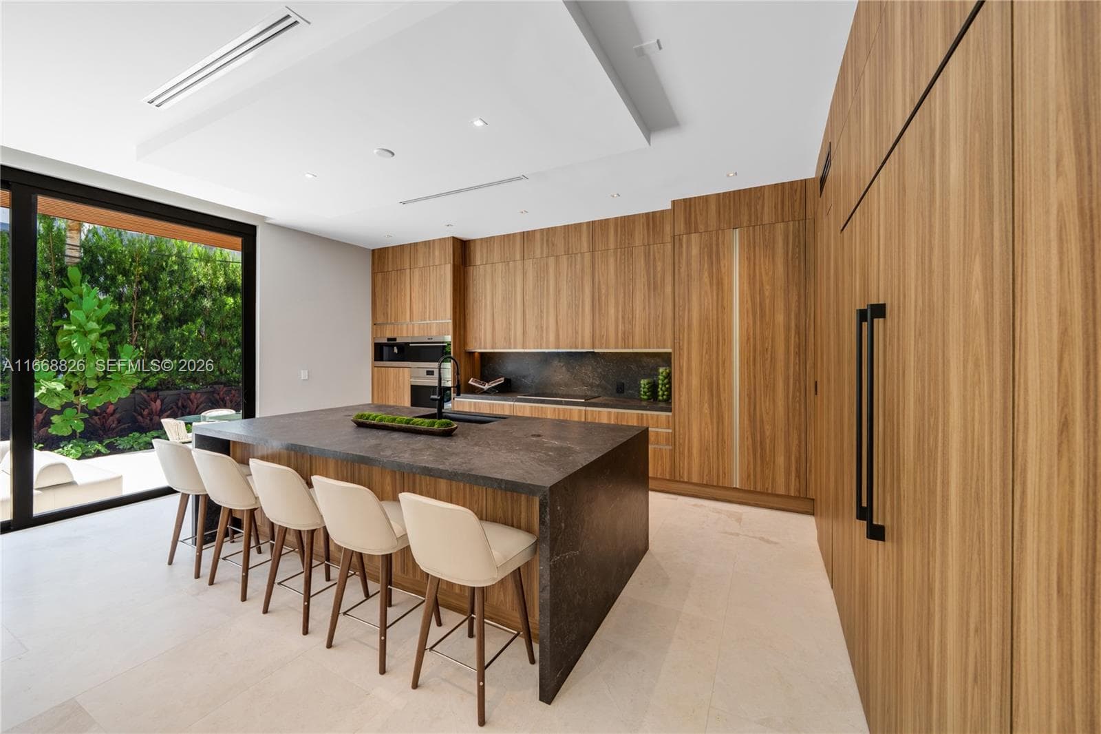262 189th Ter, Sunny Isles Beach FL 33160 — 3