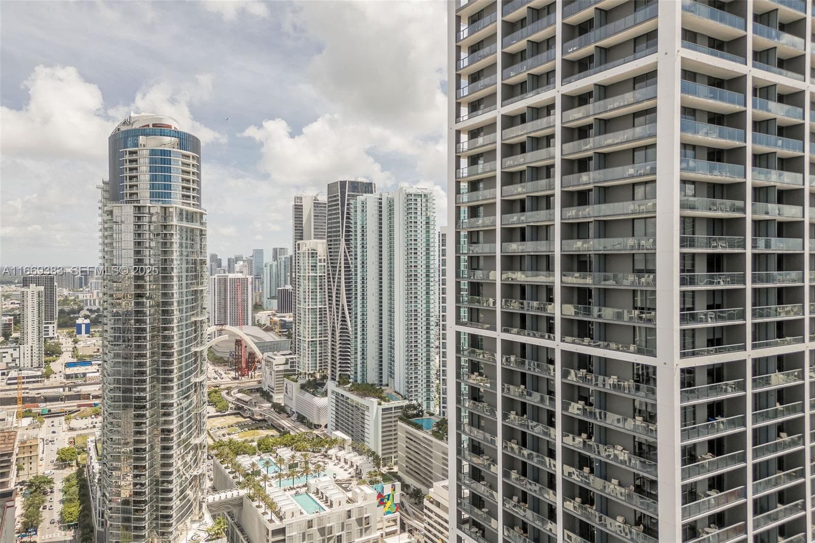 601 NE 1st Street # 4204, Miami FL 33132 — 42