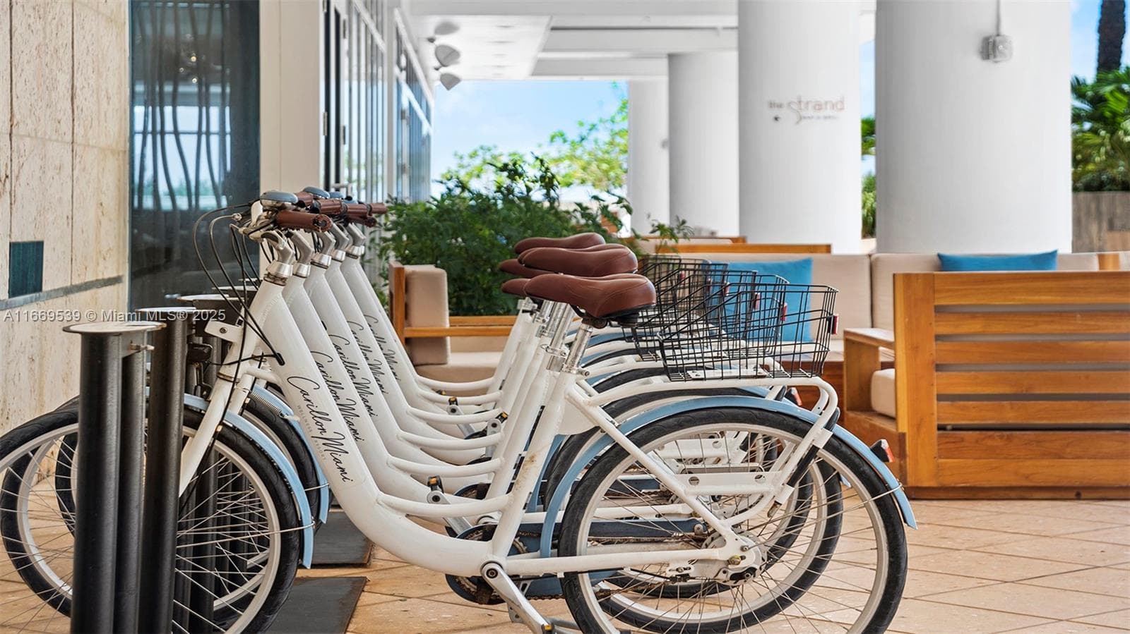 Central Carillon Beach Co, Miami Beach, FL — 43