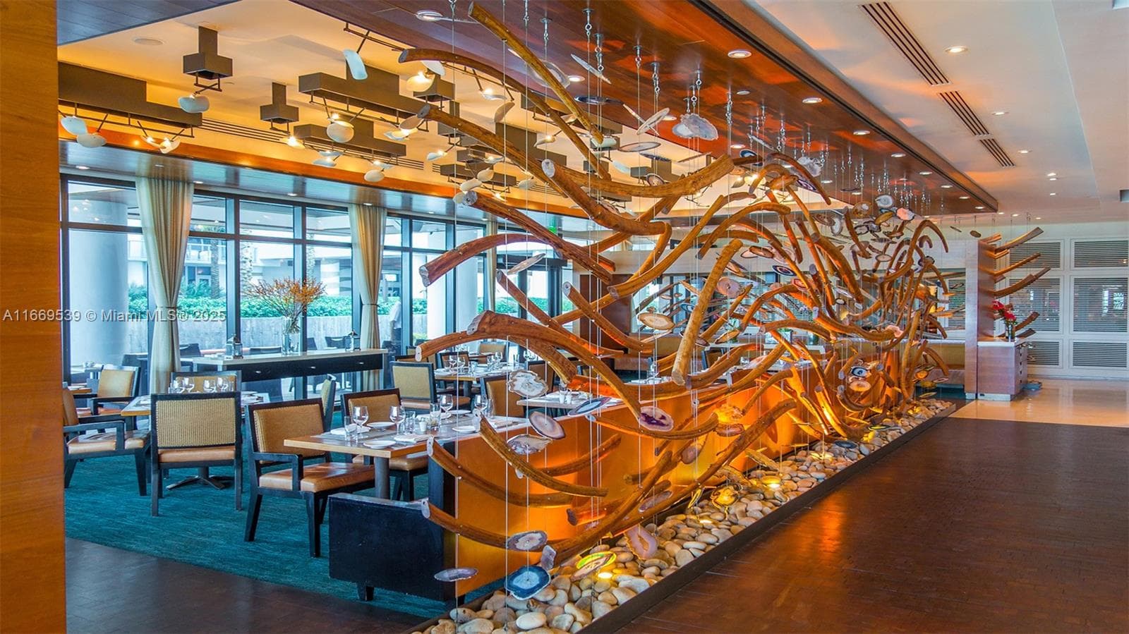 Central Carillon Beach Co, Miami Beach, FL — 40