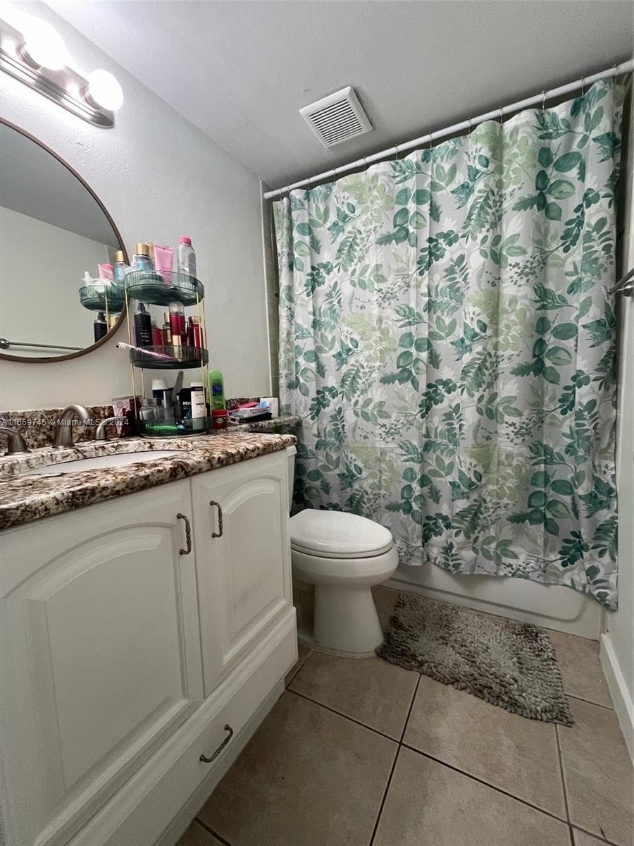 8075 NW 7th St # 109, Miami FL 33126 — 12