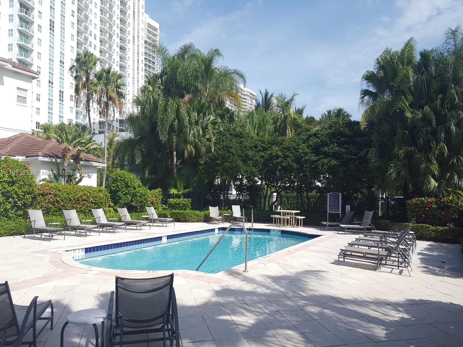 3225 NE 184th St # 10103, Aventura FL 33160 — 32