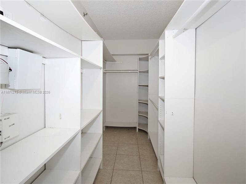 3225 NE 184th St # 10103, Aventura FL 33160 — 14