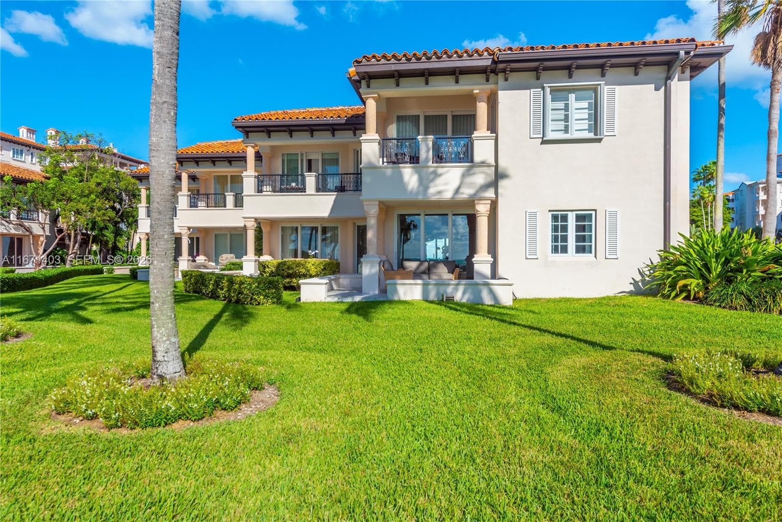 15713 Fisher Island Dr # 15713, Miami Beach FL 33109 — 44