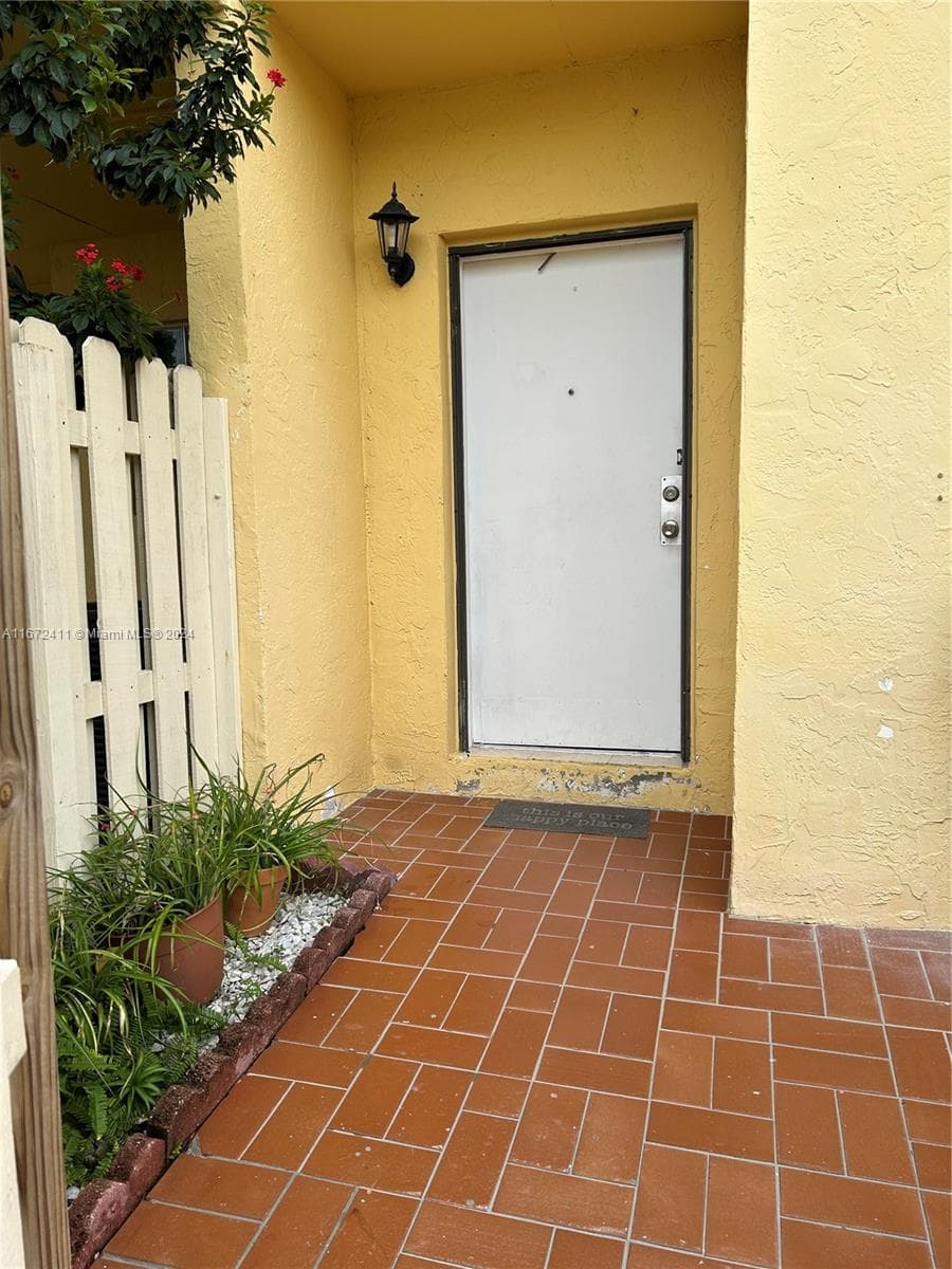 Centre Court Condo, Miami, FL — 2