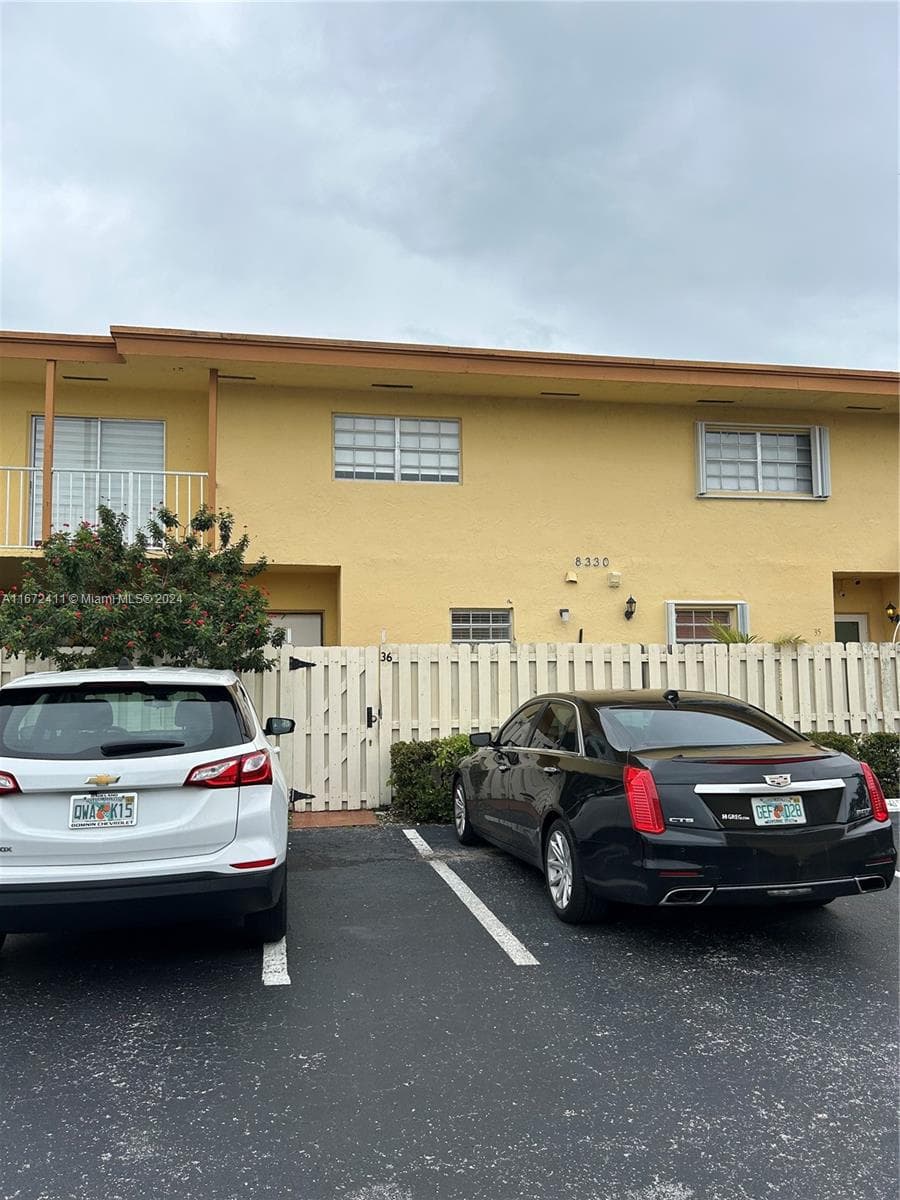 Centre Court Condo, Miami, FL — 1